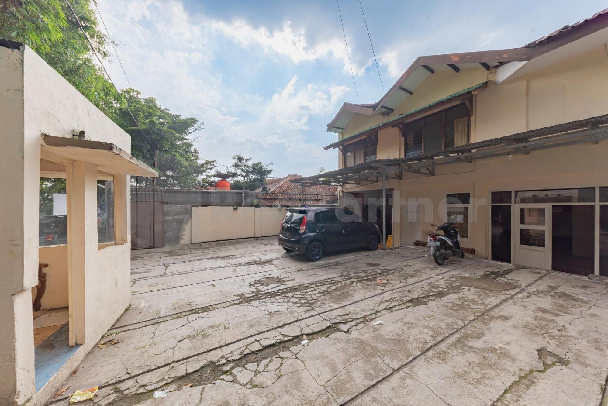 Wisma Alamanda Near Terminal Cicaheum Redpartner Bandung Kültér fotó